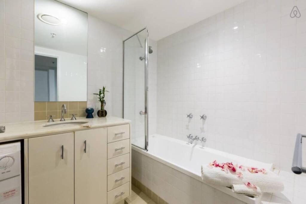 Roma Studio Apartment In Collins Street Melbourne Zewnętrze zdjęcie
